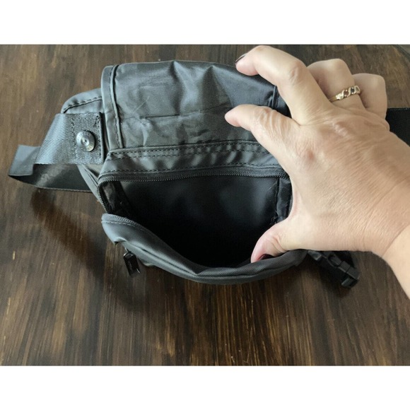 Drop Leg Bag | Faux Leather Black | unisex OS - Picture 6 of 12